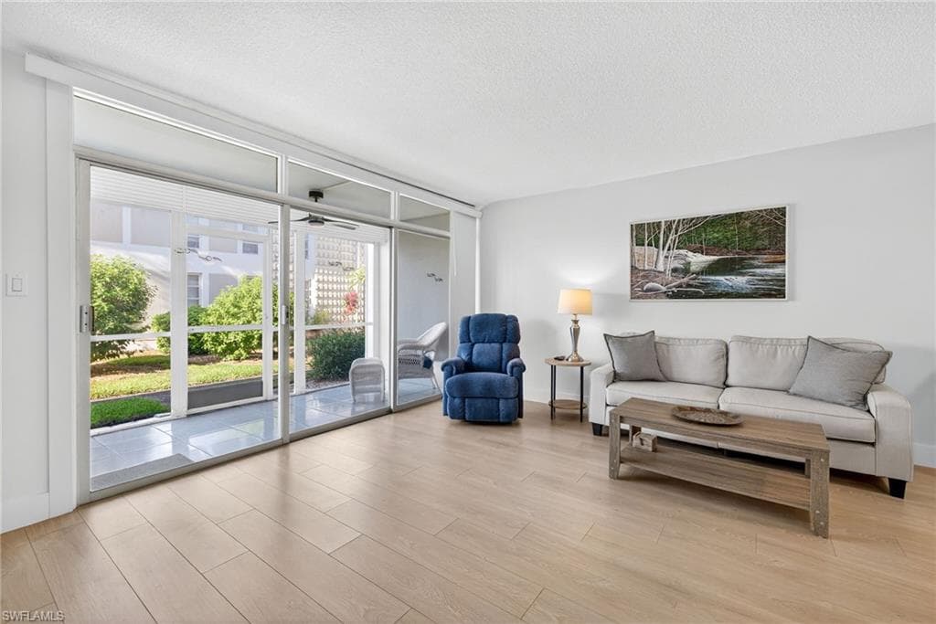 330 Tudor DR # 110, CAPE CORAL FL 33904-3