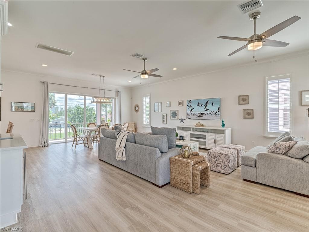 282/276 Delmar AVE, FORT MYERS BEACH FL 33931-11