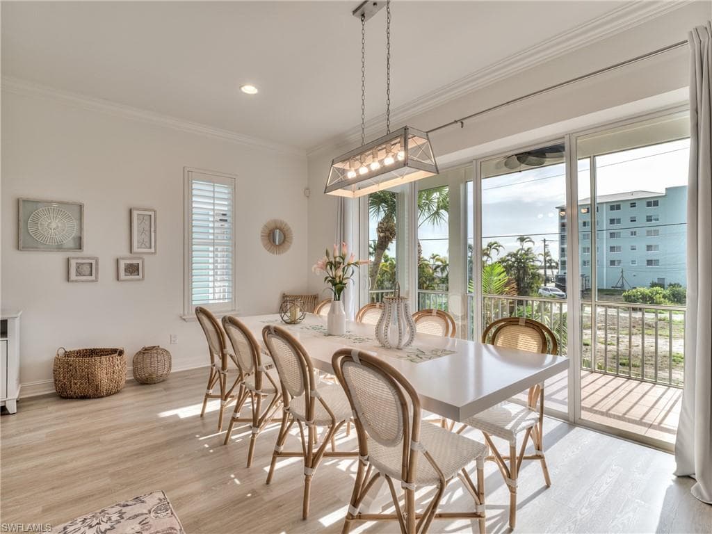 282/276 Delmar AVE, FORT MYERS BEACH FL 33931-35