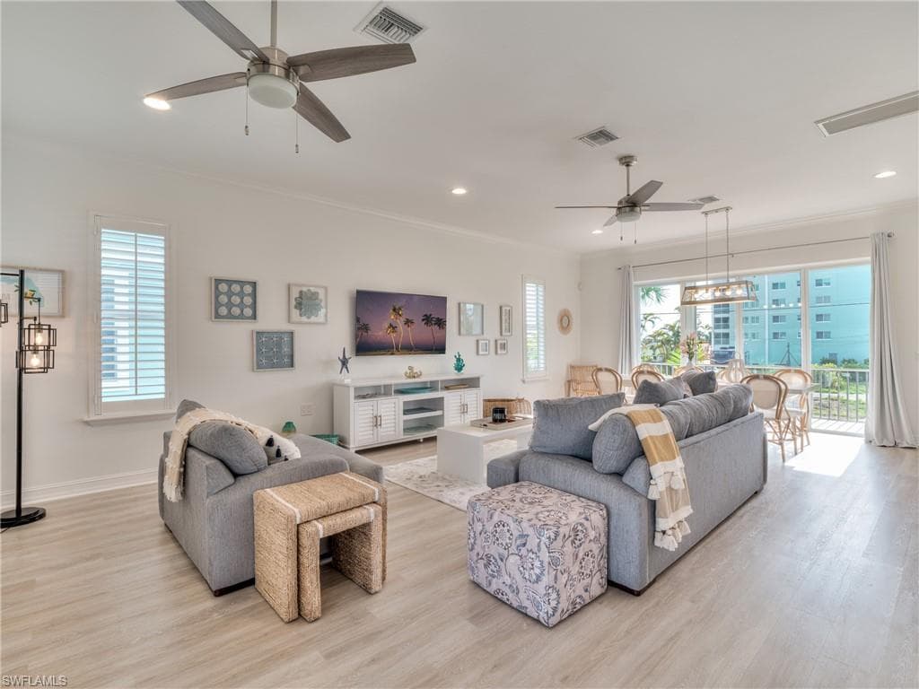 282/276 Delmar AVE, FORT MYERS BEACH FL 33931-27
