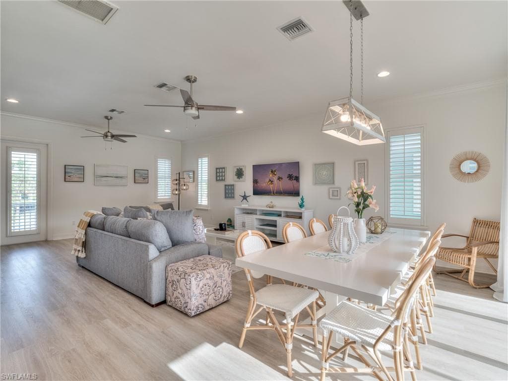 282/276 Delmar AVE, FORT MYERS BEACH FL 33931-29