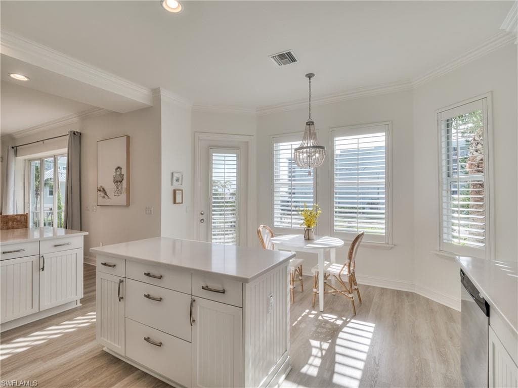 282/276 Delmar AVE, FORT MYERS BEACH FL 33931-33