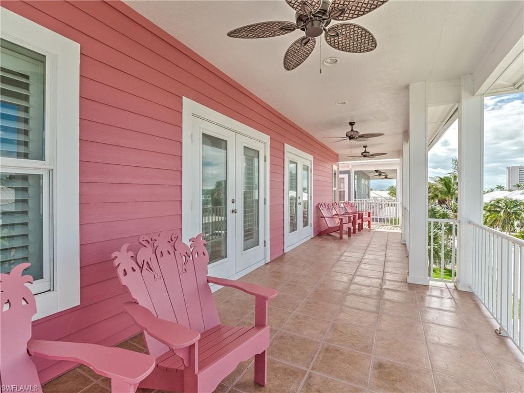 282/276 Delmar AVE, FORT MYERS BEACH FL 33931-9