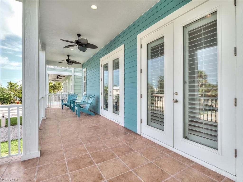 282/276 Delmar AVE, FORT MYERS BEACH FL 33931-40