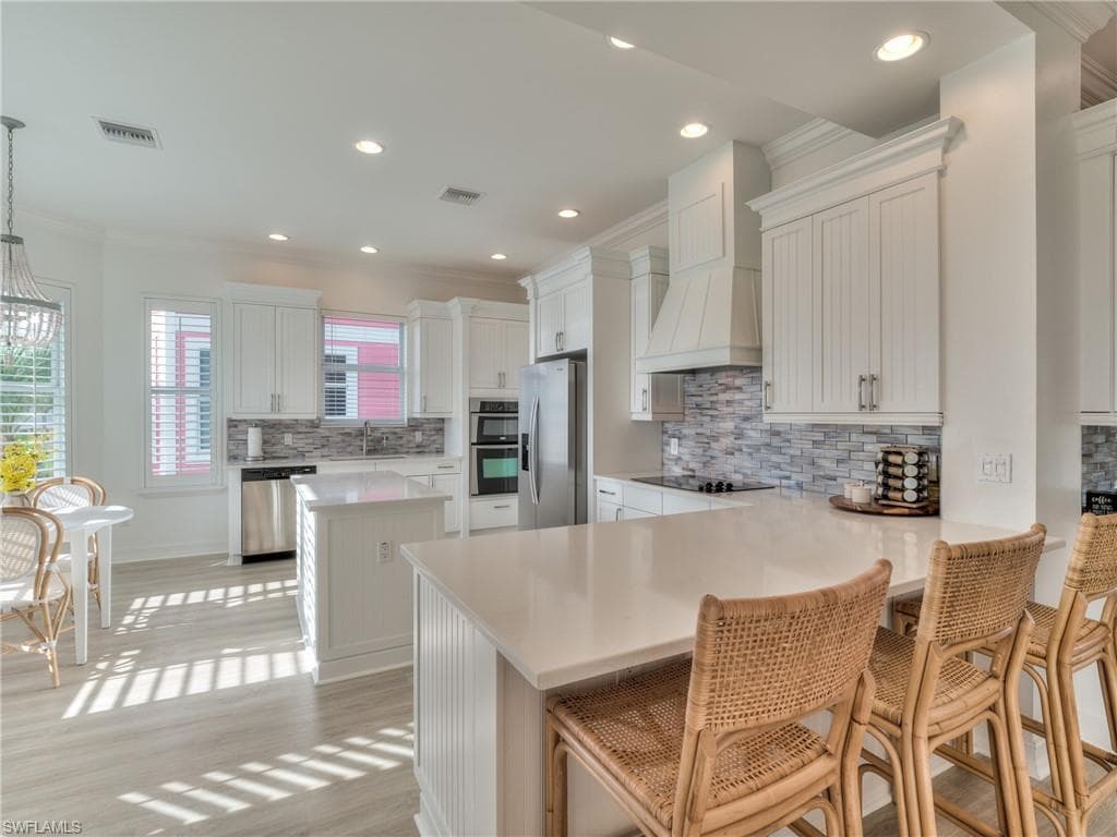 282/276 Delmar AVE, FORT MYERS BEACH FL 33931-34
