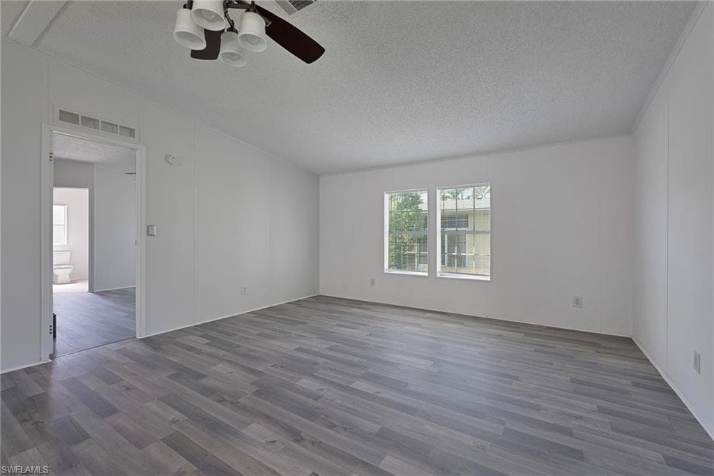 276 Grosbeak LN # 276, NAPLES FL 34114-5