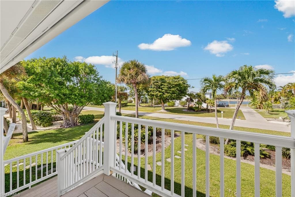 3311 Twin Lakes LN, SANIBEL FL 33957-1