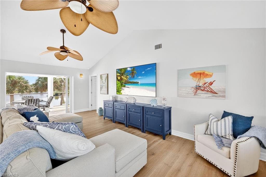 3311 Twin Lakes LN, SANIBEL FL 33957-2