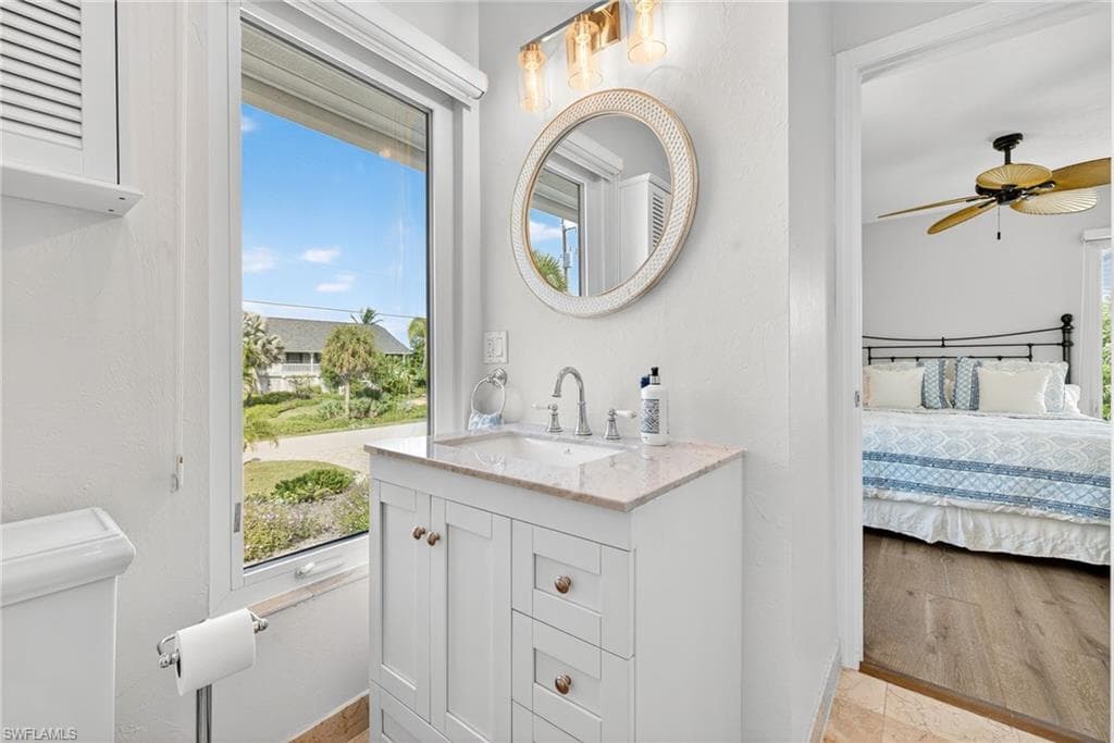 3311 Twin Lakes LN, SANIBEL FL 33957-17