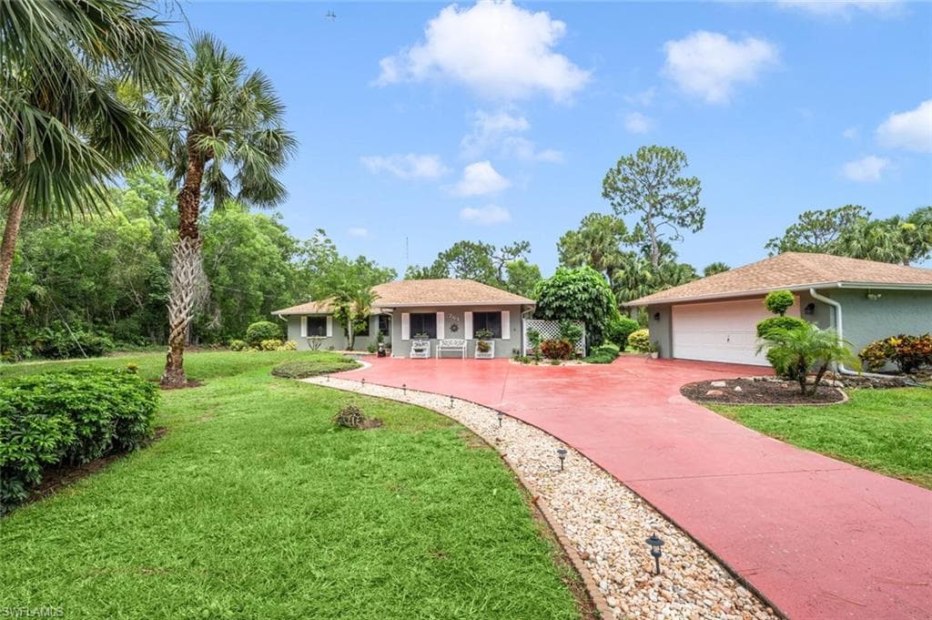 761 Pine Vale DR, NAPLES FL 34104-2