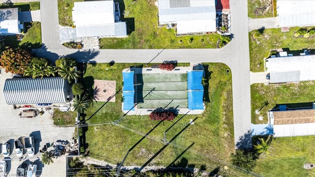 27268 Bourbonniere DR, BONITA SPRINGS FL 34135-25