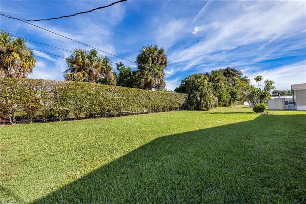 27268 Bourbonniere DR, BONITA SPRINGS FL 34135-23