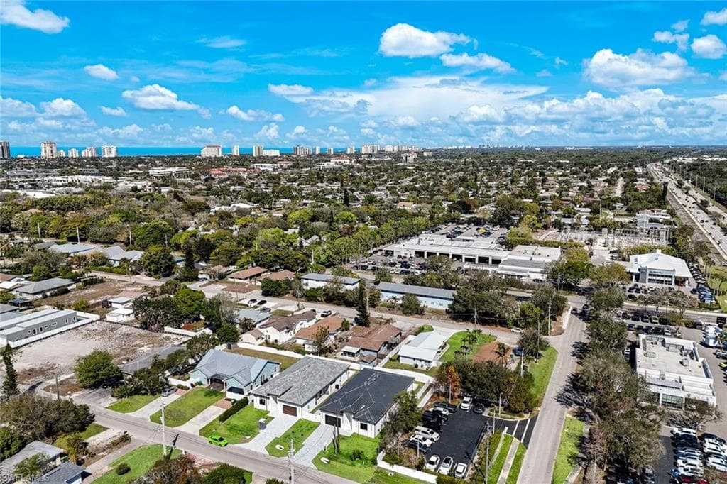 1381 Trail Terrace DR, NAPLES FL 34103-31