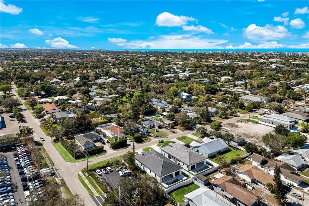 1381 Trail Terrace DR, NAPLES FL 34103-28