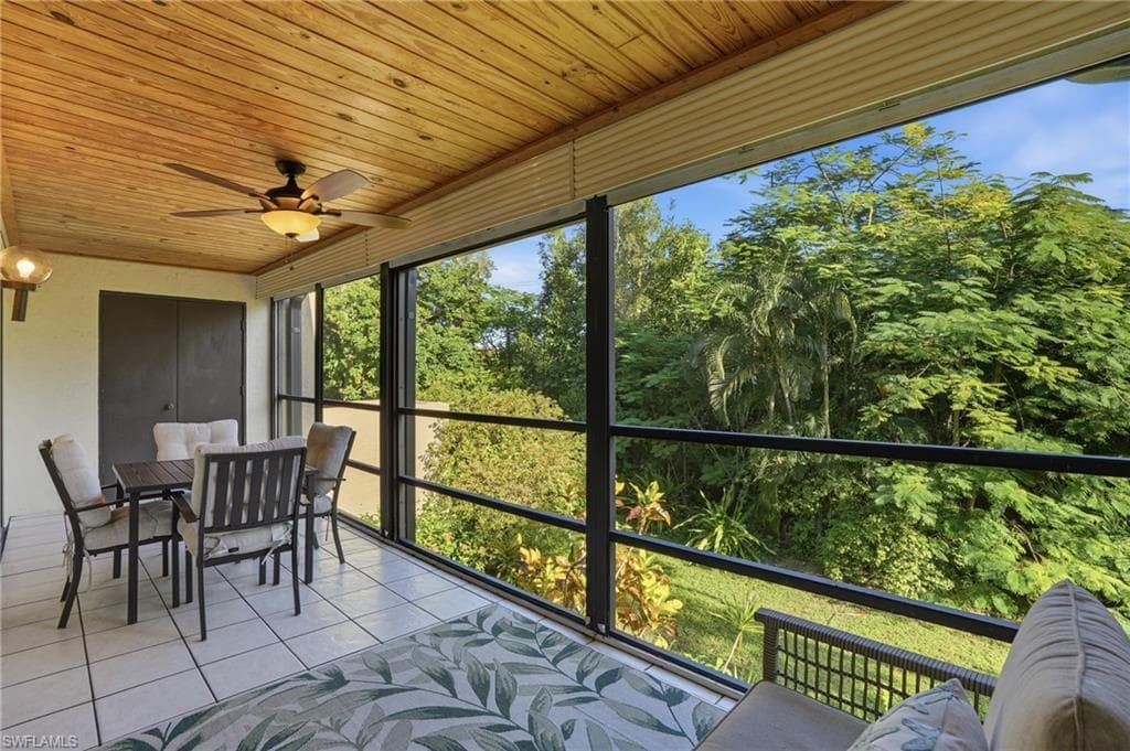 126 Pinebrook DR, FORT MYERS FL 33907-1