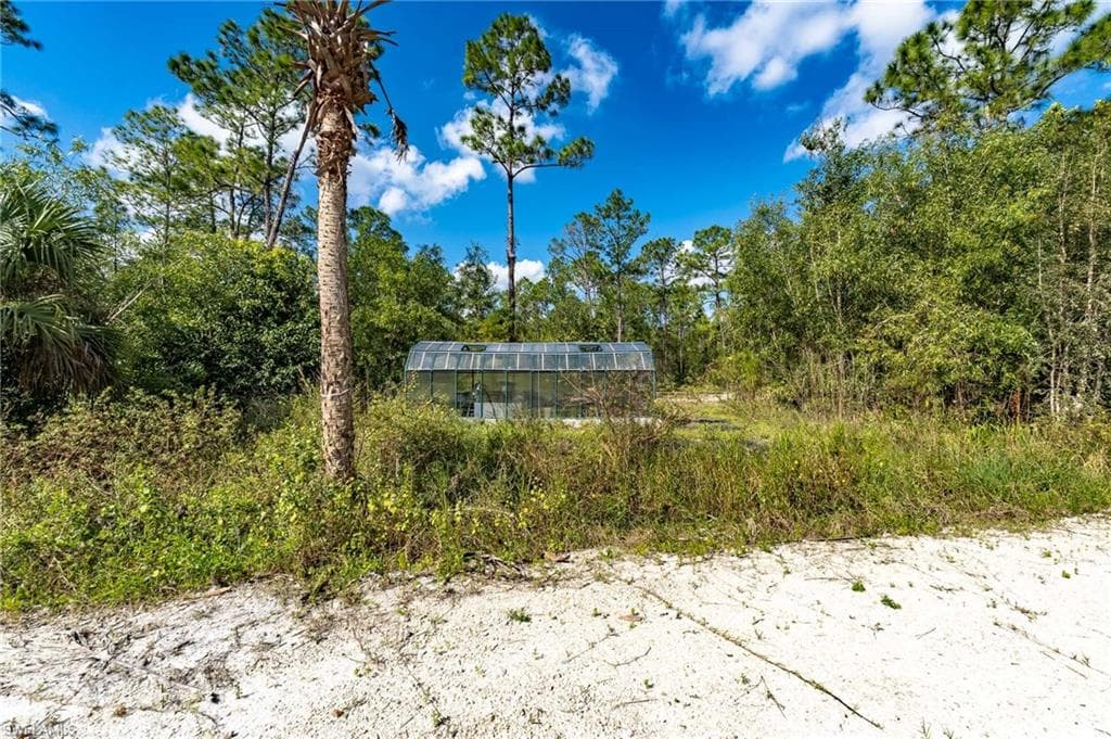 1065 Sanctuary RD, NAPLES FL 34120-21