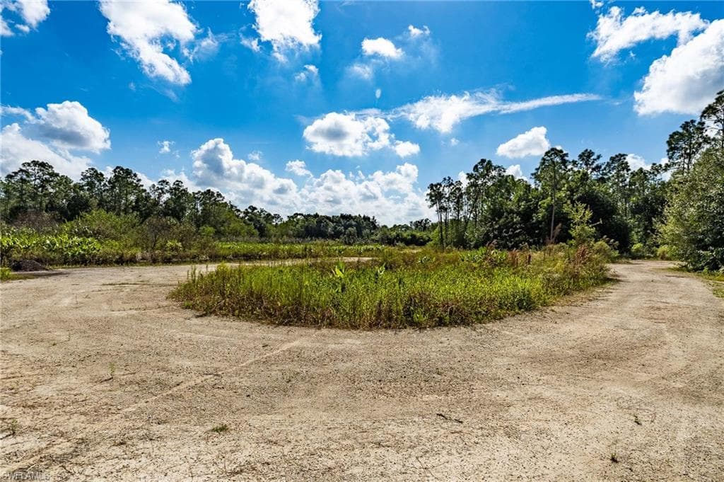 1065 Sanctuary RD, NAPLES FL 34120-27