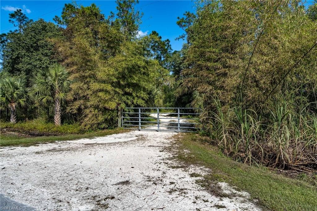 1065 Sanctuary RD, NAPLES FL 34120-14