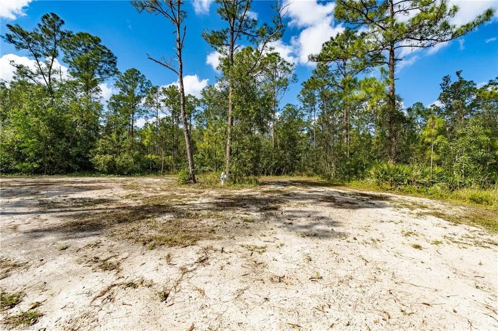 1065 Sanctuary RD, NAPLES FL 34120-24