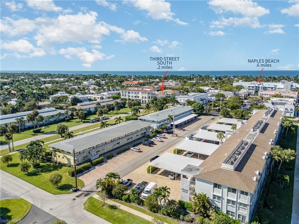 473 12th AVE S # B11, NAPLES FL 34102-6
