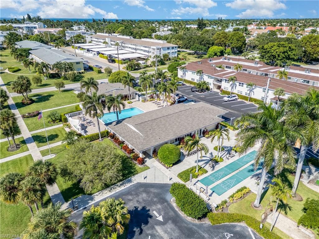 473 12th AVE S # B11, NAPLES FL 34102-7
