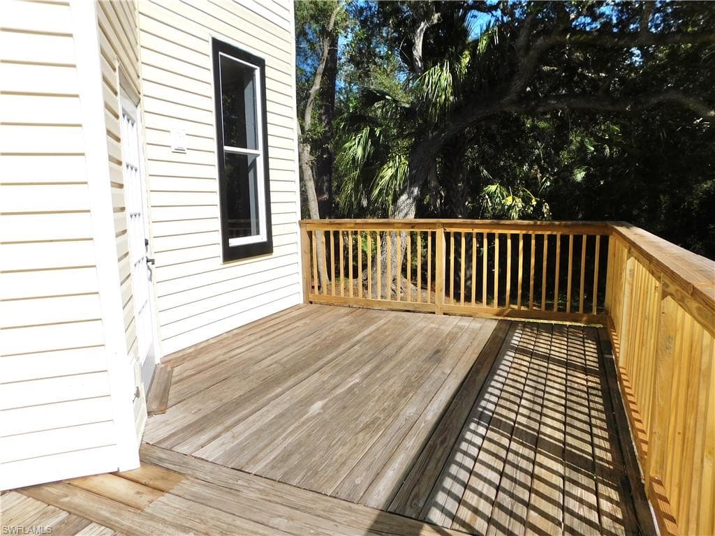 16990 Laurelin CT-26