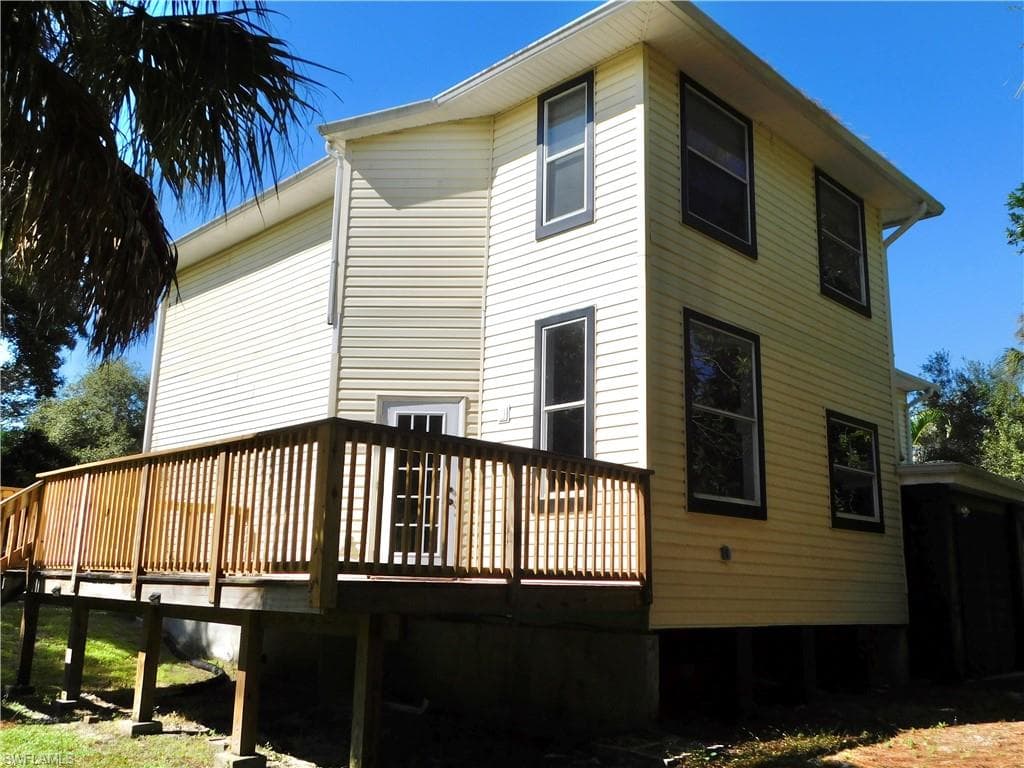 16990 Laurelin CT-1