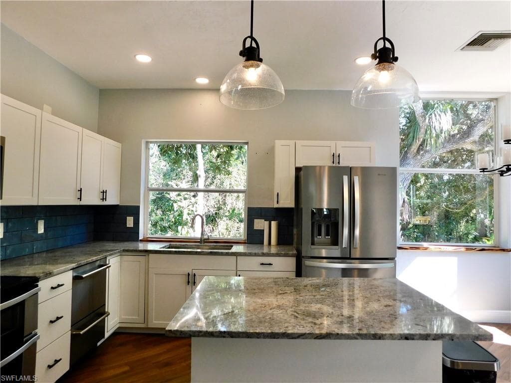 16990 Laurelin CT-2