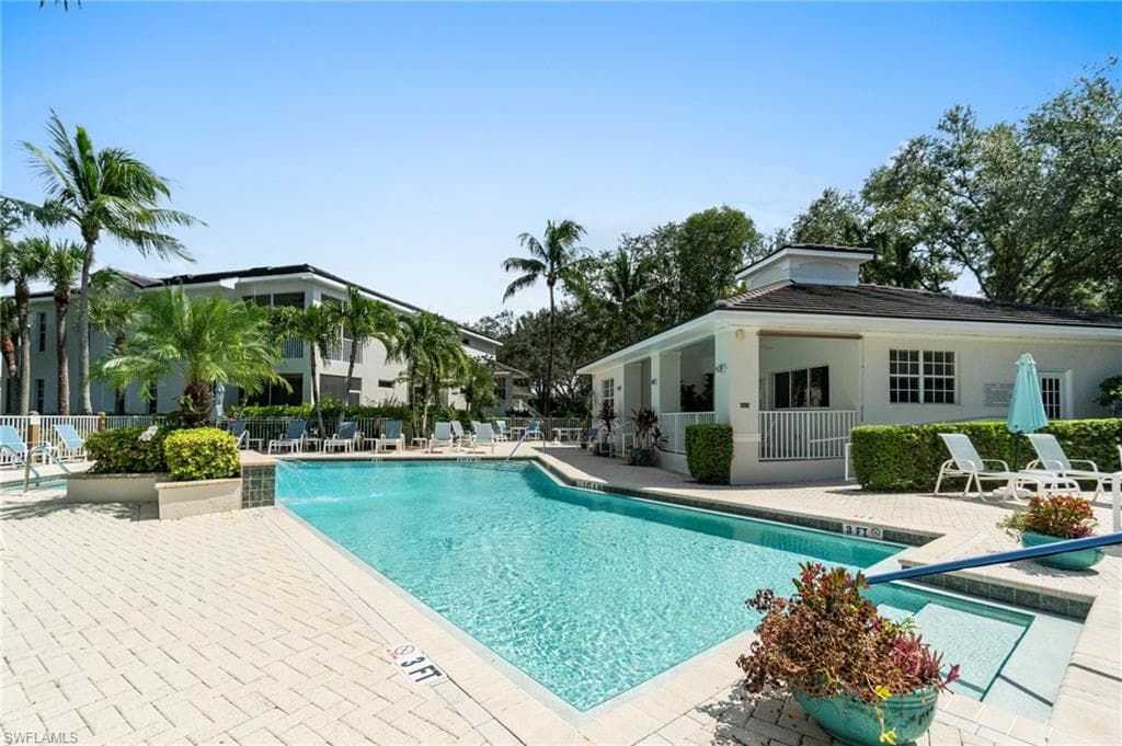 3412 Pointe Creek CT # 102, BONITA SPRINGS FL 34134-1
