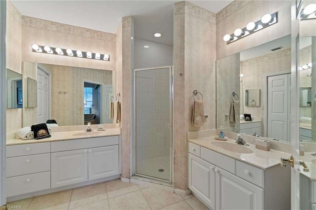 3412 Pointe Creek CT # 102, BONITA SPRINGS FL 34134-23