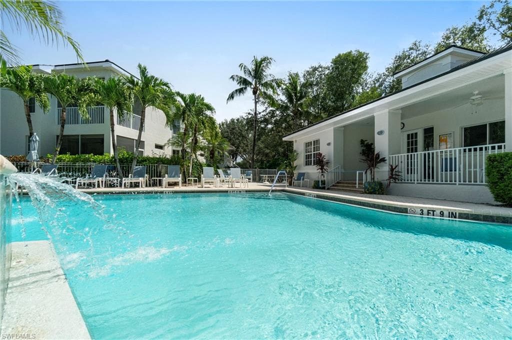 3412 Pointe Creek CT # 102, BONITA SPRINGS FL 34134-33