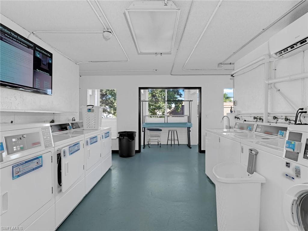 3704 Broadway # 208, FORT MYERS FL 33901-20