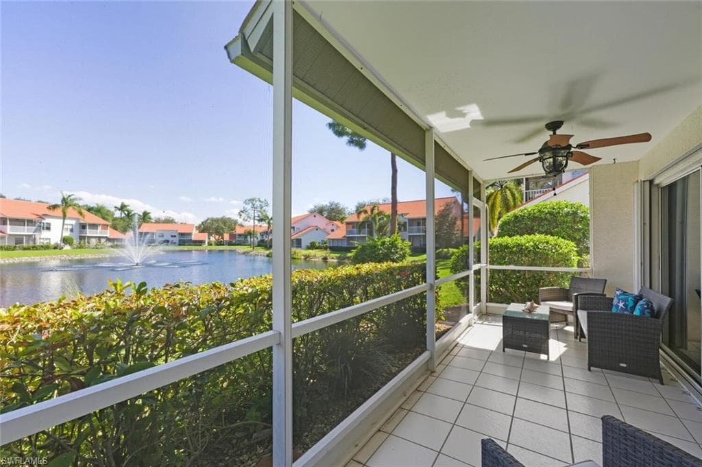 636 Windsor SQ # 102, NAPLES FL 34104-17