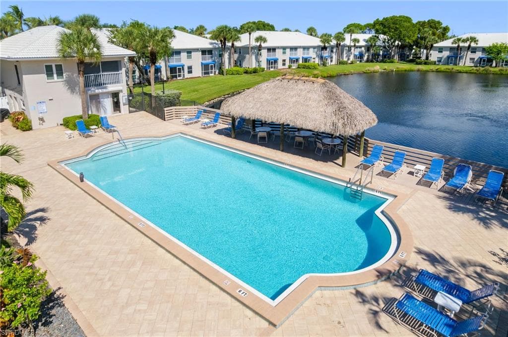 834 Gulf Pavilion DR # 201, NAPLES FL 34108-31