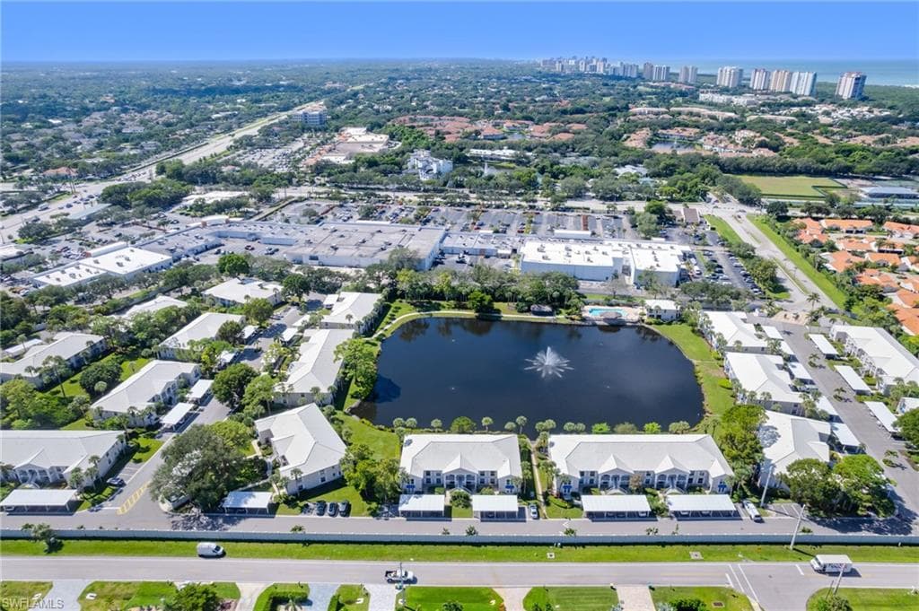 834 Gulf Pavilion DR # 201, NAPLES FL 34108-37