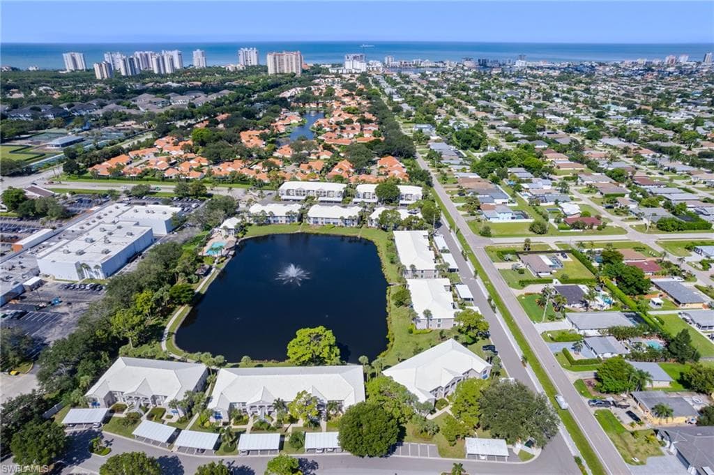834 Gulf Pavilion DR # 201, NAPLES FL 34108-38