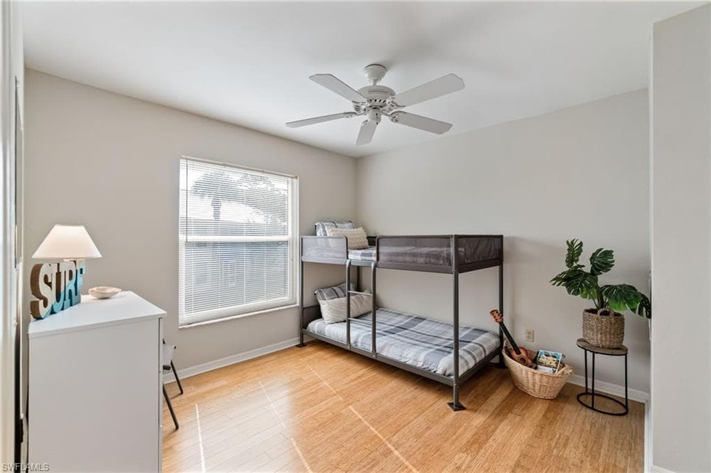 834 Gulf Pavilion DR # 201, NAPLES FL 34108-24