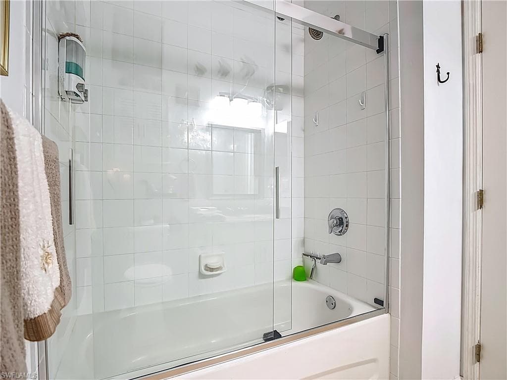 3630 Rue Alec LOOP # 1, NORTH FORT MYERS FL 33917-27