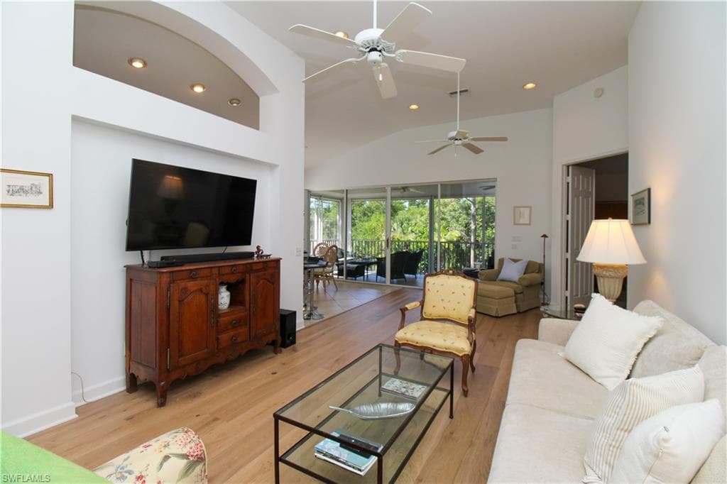 26956 Montego Pointe CT # 201, BONITA SPRINGS FL 34134-13