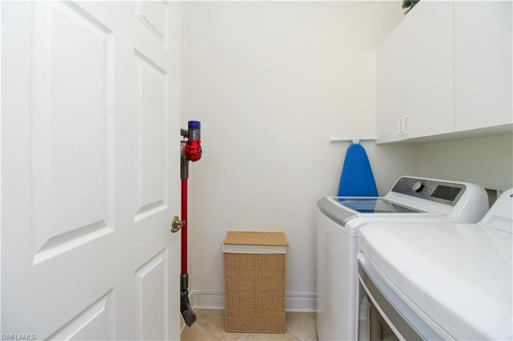 26956 Montego Pointe CT # 201, BONITA SPRINGS FL 34134-38