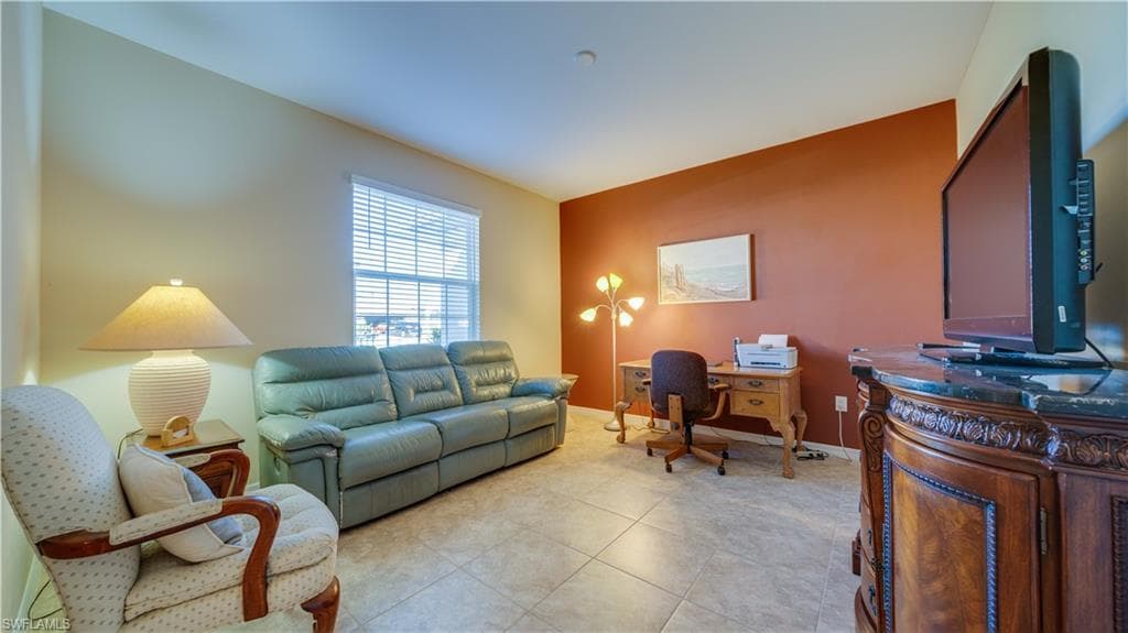 2025 SW 19th PL, CAPE CORAL FL 33991-3