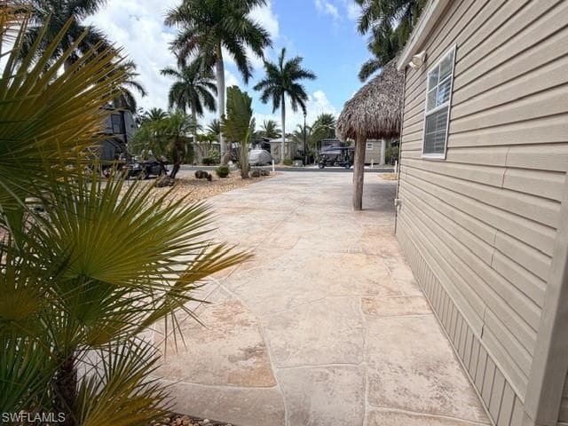 5205 Pineland Daisy TRL, FORT MYERS FL 33905-16