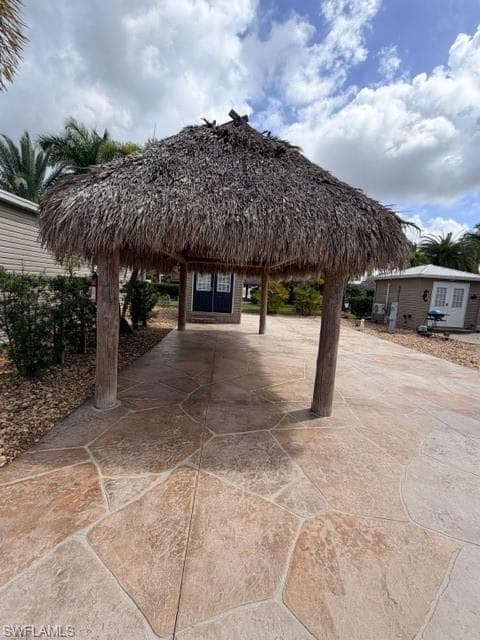 5205 Pineland Daisy TRL, FORT MYERS FL 33905-2