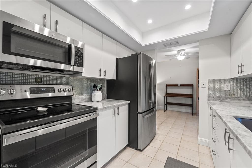 8336 Charter Club CIR # 5, FORT MYERS FL 33919-10