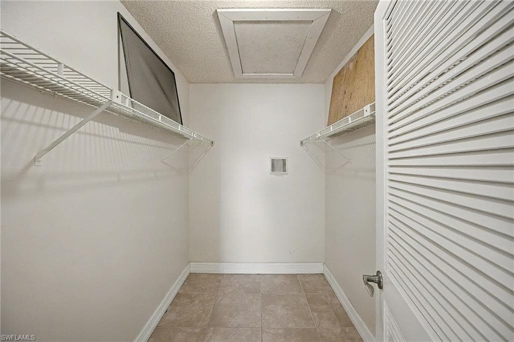 423 Cape Coral PKWY W 206-26