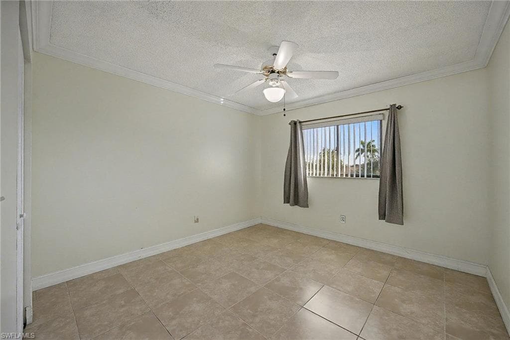 423 Cape Coral PKWY W 206-12