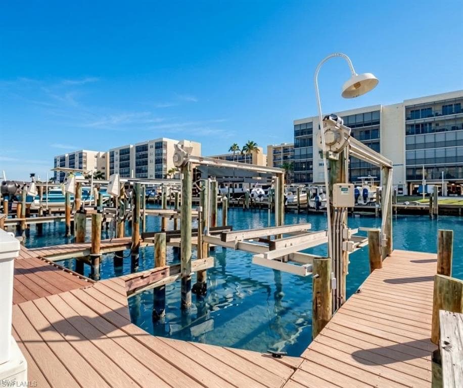 4511 Bay Beach LN # 114, FORT MYERS BEACH FL 33931-1