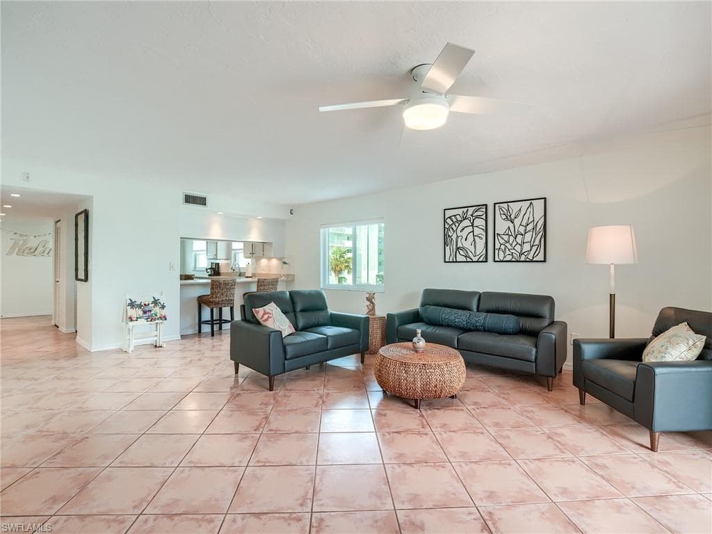4511 Bay Beach LN # 114, FORT MYERS BEACH FL 33931-15