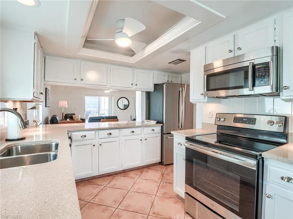 4511 Bay Beach LN # 114, FORT MYERS BEACH FL 33931-6