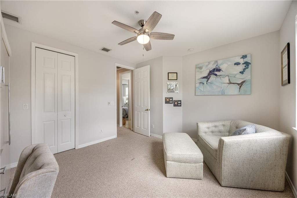 1320 Mariposa CIR # 104, NAPLES FL 34105-28